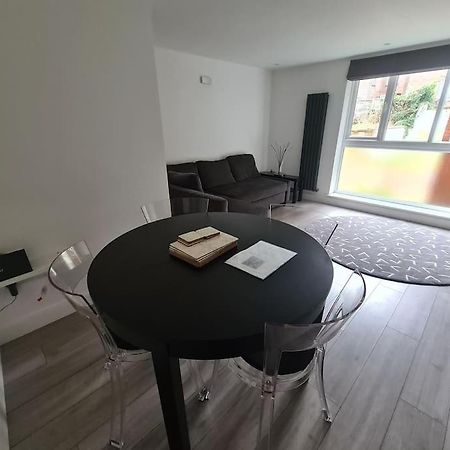 Luton Town Centre Executive Apartment Exterior foto